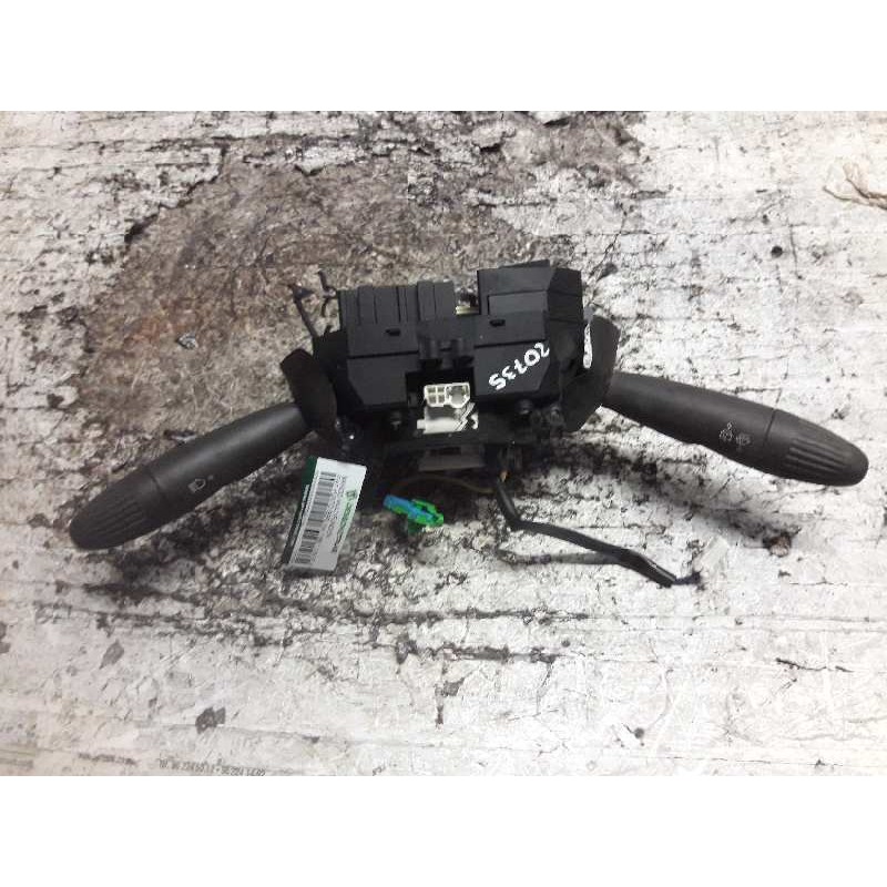 Recambio de mando multifuncion para fiat punto berlina (188) 1.2 8v elx (i) referencia OEM IAM 1220611721390 - Blanco 2