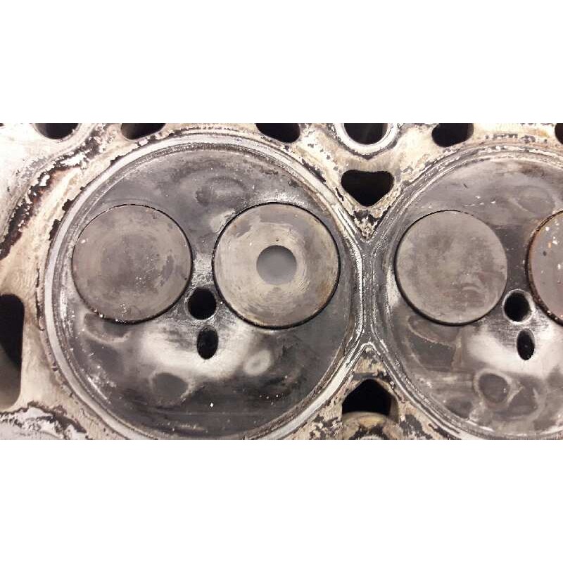 Recambio de culata para citroën c3 1.4 hdi audace referencia OEM IAM 9643477110 6