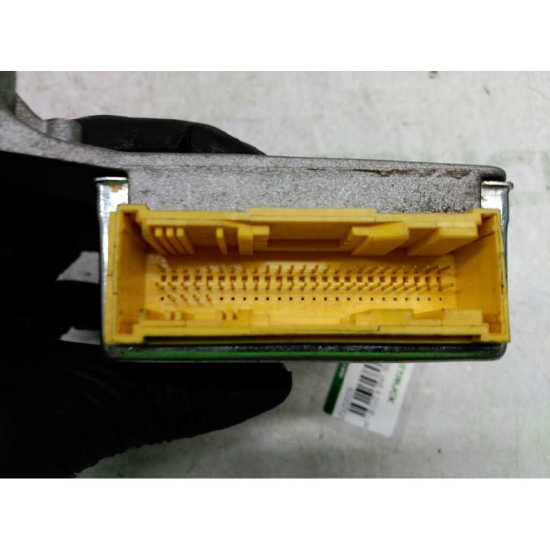 Recambio de centralita airbag para renault trafic combi (ab 4.01) 6 - plazas (l2h1) acristalado parcial 2,9t combi largo referen - Blanco 2