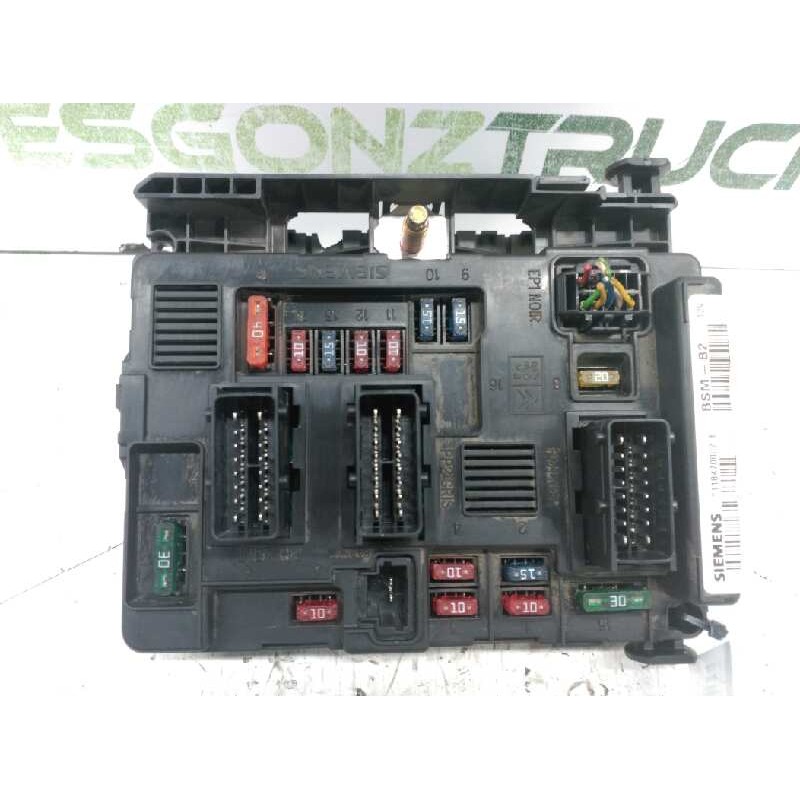 Recambio de caja reles / fusibles para peugeot 206 sw x-line refri referencia OEM IAM 6556Z1 - Gris 2