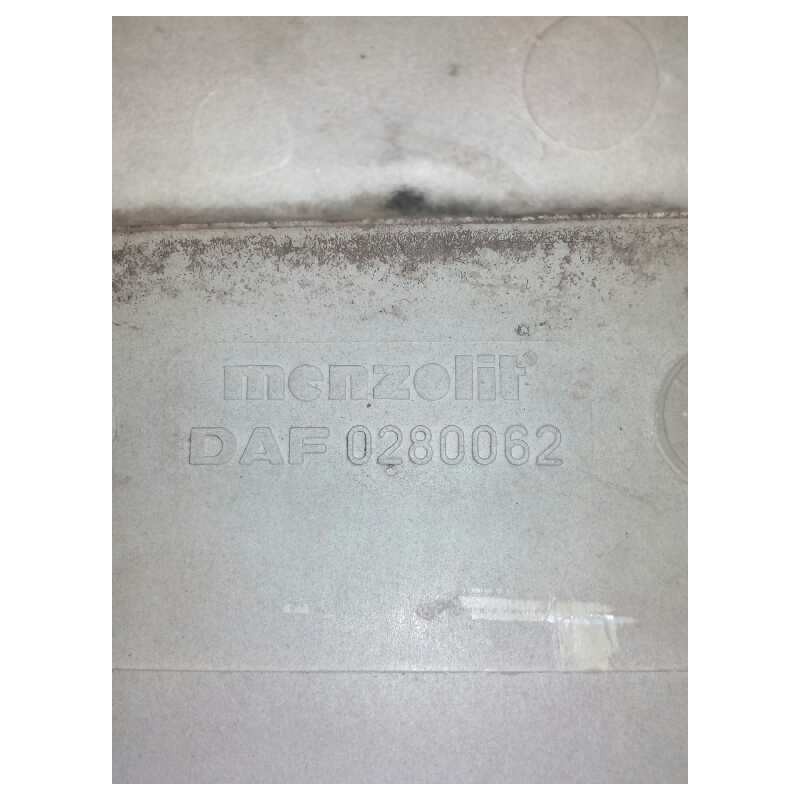 Recambio de deflector izquierdo para daf serie 95 xf .480 fsafe (tipo .480) larga distancia referencia OEM IAM 0280062 3