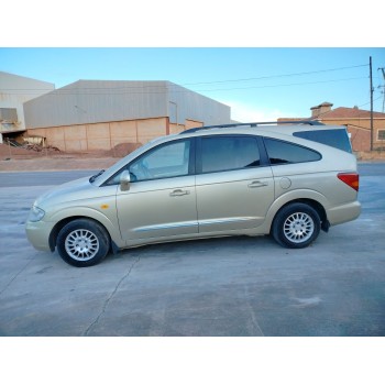 ssangyong rodius i del año 2010