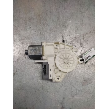 MOTOR ELEVALUNAS TRASERO IZQUIERDO 0130822201 