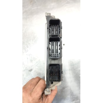 Recambio de centralita bcm para citroën c4 berlina lx referencia OEM IAM 9664257580  021013332