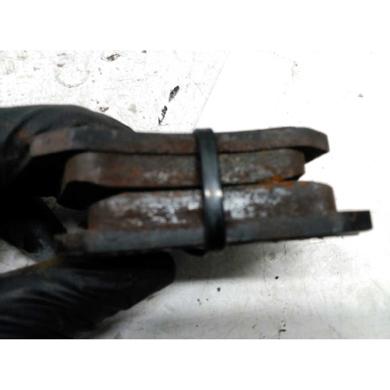 Recambio de pastillas de freno traseras para volkswagen golf ii (191/193) tour referencia OEM IAM - Negro 2
