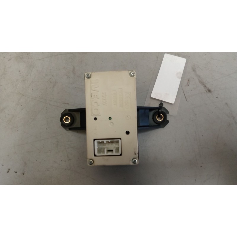 Recambio de modulo electronico para iveco eurocargo 05.03  5.9 diesel referencia OEM IAM 504111498  