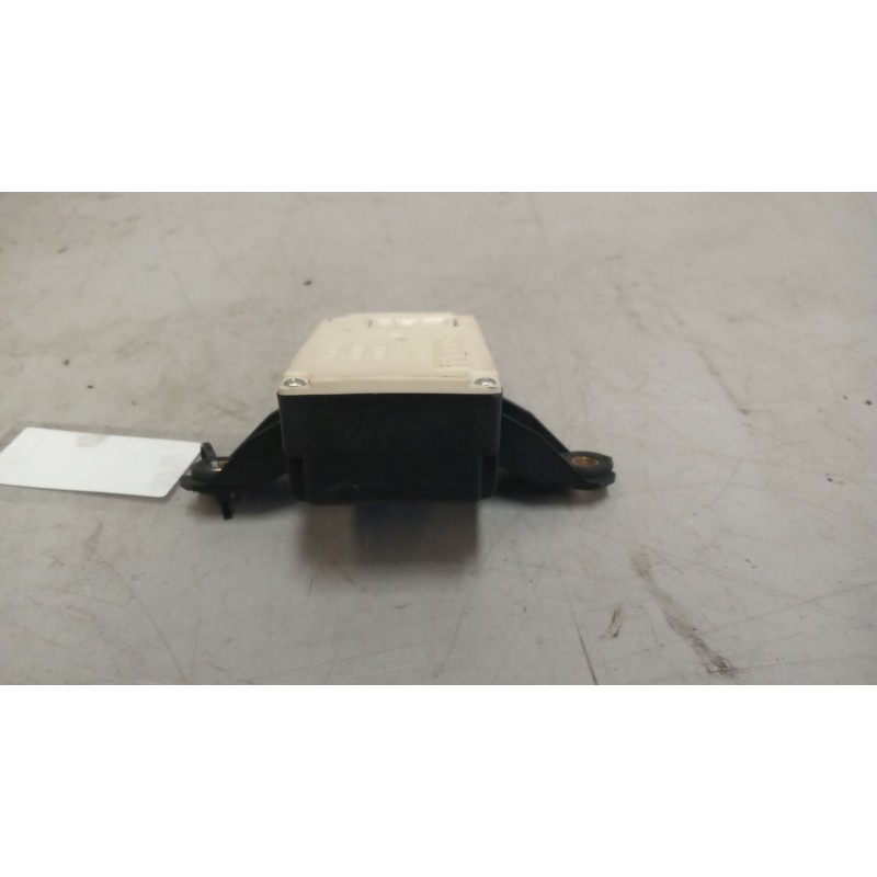 Recambio de modulo electronico para iveco eurocargo 05.03  5.9 diesel referencia OEM IAM 504111498 - Blanco 2
