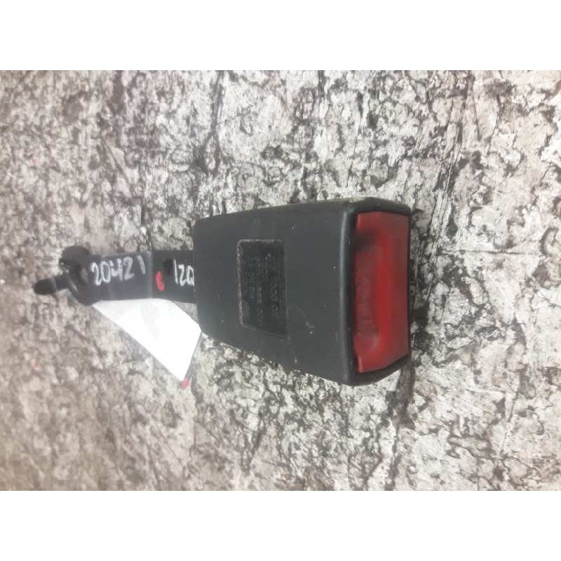 Recambio de enganche de cinturon delantero izquierdo para peugeot bipper básico referencia OEM IAM - Blanco 2