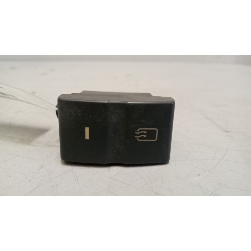 Recambio de interruptor para iveco eurocargo 05.03  5.9 diesel referencia OEM IAM 504316538  
