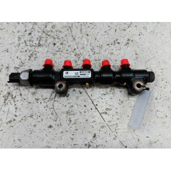 Recambio de rampa inyectora para peugeot 206 berlina x-line referencia OEM IAM 9654592680  