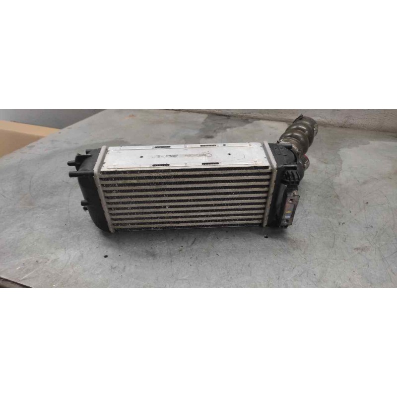 Recambio de intercooler para peugeot 308 confort referencia OEM IAM 9656503980 - Negro 2