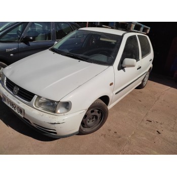 volkswagen polo berlina (6n1) del año 1999