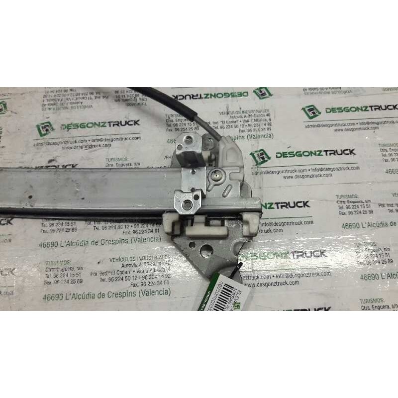 Recambio de elevalunas delantero derecho para nissan almera (n15) 2.0 diesel referencia OEM IAM 807300M016 2
