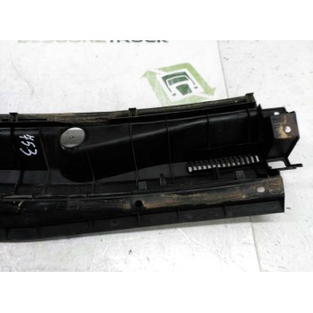 Recambio de torpedo para toyota corolla verso (r1) 1.8 luna referencia OEM IAM 557820F010 IZQUIERDO 