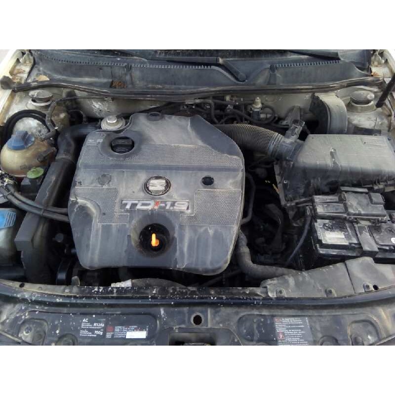 SEAT TOLEDO (1M2)