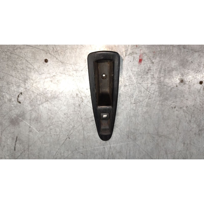 Recambio de mando elevalunas trasero derecho para citroën c4 i (lc_) 1.6 16v referencia OEM IAM   