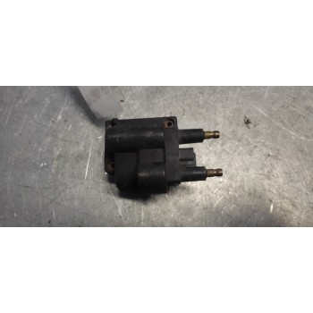 Recambio de bobina encendido para renault megane i classic (la0) 1.6e alize referencia OEM IAM 7700850999 3 PINS 