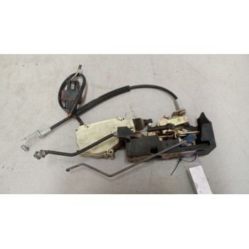Recambio de cerradura puerta delantera izquierda para daf serie lf45.xxx desde 06 referencia OEM IAM   