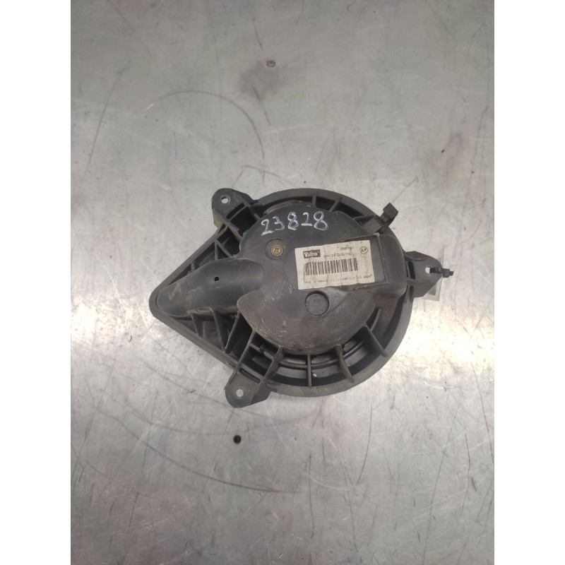 Recambio de ventilador calefaccion para opel movano combi medio 3.5t referencia OEM IAM 059964U  