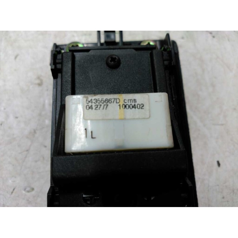 Recambio de mando elevalunas delantero izquierdo para toyota corolla verso (r1) 1.8 luna referencia OEM IAM 557810F010 3