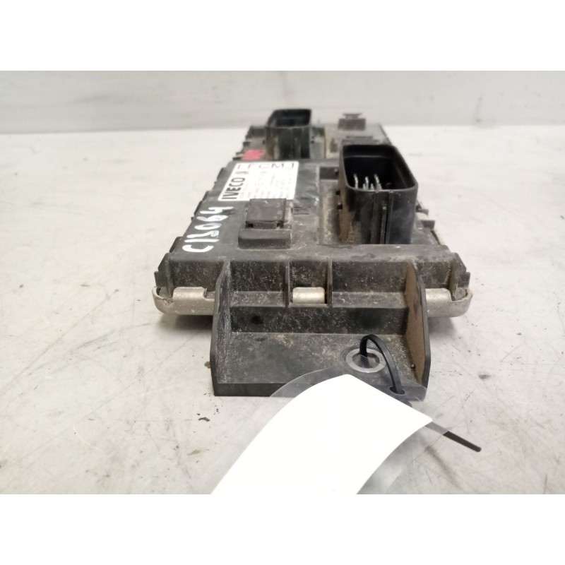 Recambio de modulo electronico para iveco stralis (as) referencia OEM IAM 5802313941 - Azul 2