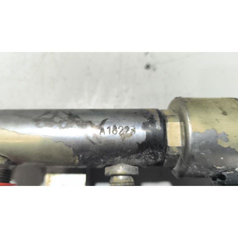 Recambio de rampa inyectora para mercedes-benz atego 4-cil. 4x4 bm 970/2 918 (4x4) om 904 la na l (largo) referencia OEM IAM A93 - Azul 6