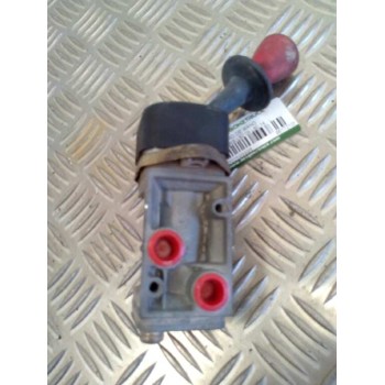 Recambio de palanca freno de mano para nissan trucks l80.09 l80.14 referencia OEM IAM 9617210540  