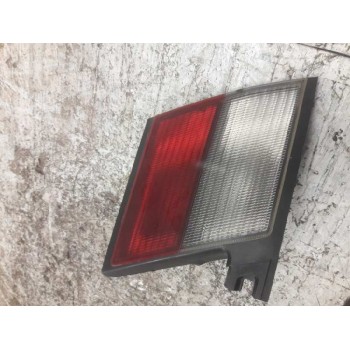 PILOTO TRASERO IZQUIERDO TAPA MALETERO 