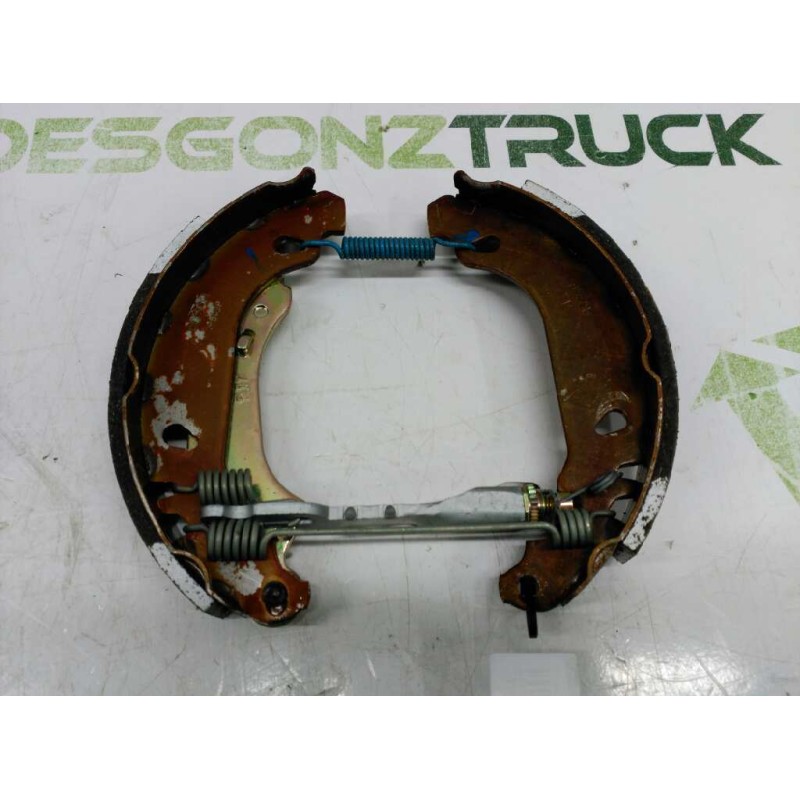 Recambio de zapatas de freno traseras para peugeot 206 berlina xr referencia OEM IAM - Azul 2
