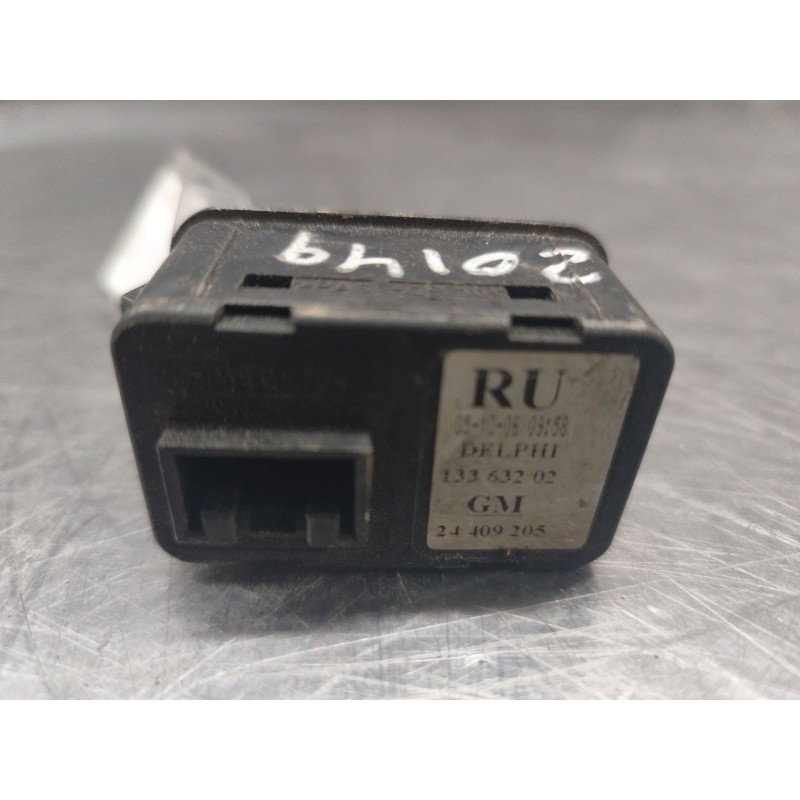 Recambio de mando elevalunas delantero izquierdo para opel combo (corsa c) familiar referencia OEM IAM 13363202 6 PINS - Gris 2
