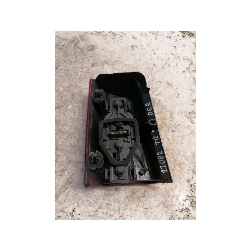 Recambio de piloto trasero derecho para lieger xt00 referencia OEM IAM   6 PINS - Rojo 2