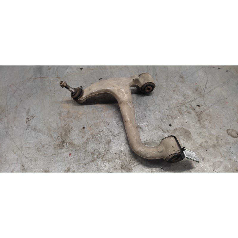Recambio de brazo suspension superior trasero derecho para mercedes-benz clase m (w163) 400 cdi (163.128) referencia OEM IAM 163