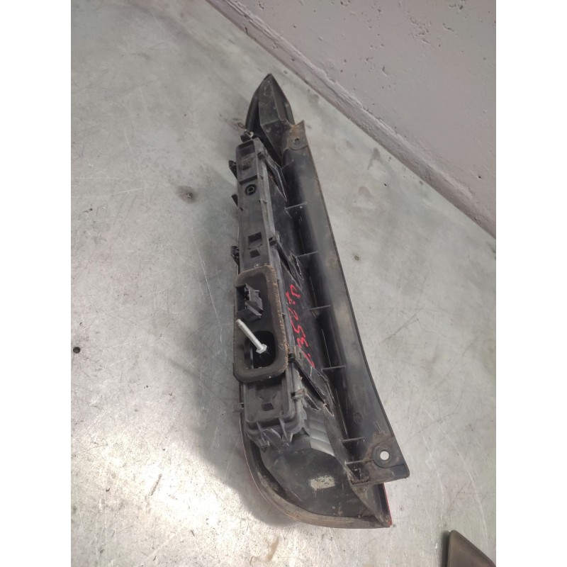 Recambio de piloto trasero derecho para ford fiesta (cbk) ambiente referencia OEM IAM - Blanco 2