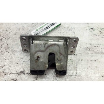 CERRADURA MALETERO / PORTON 