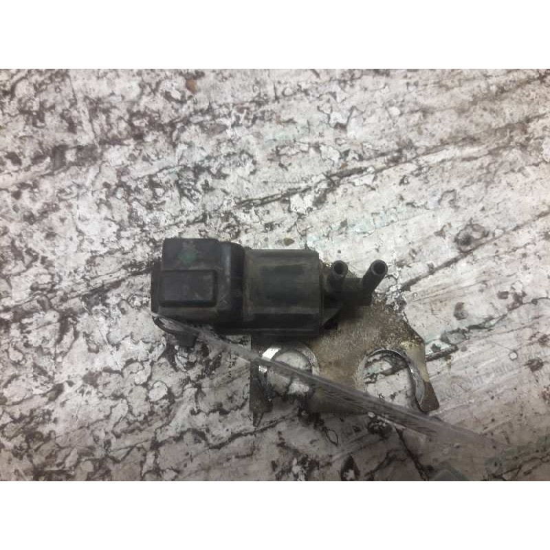 Recambio de valvula de vacio para mitsubishi l 200 (k6/7) referencia OEM IAM K5T49575 2 PINS 
