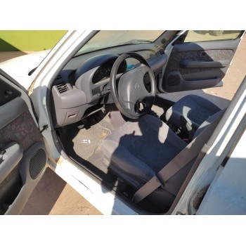 nissan micra (k11) del año 1996