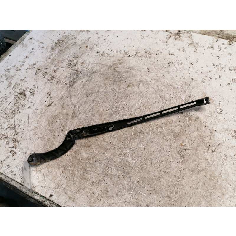Recambio de brazo limpia delantero izquierdo para audi a4 berlina (8e) 2.5 tdi quattro (132kw) referencia OEM IAM - Negro 2