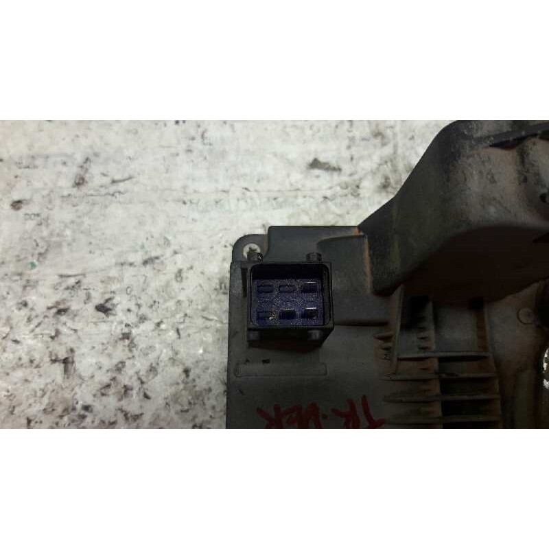 Recambio de cerradura puerta trasera derecha para opel zafira a referencia OEM IAM - Blanco 2