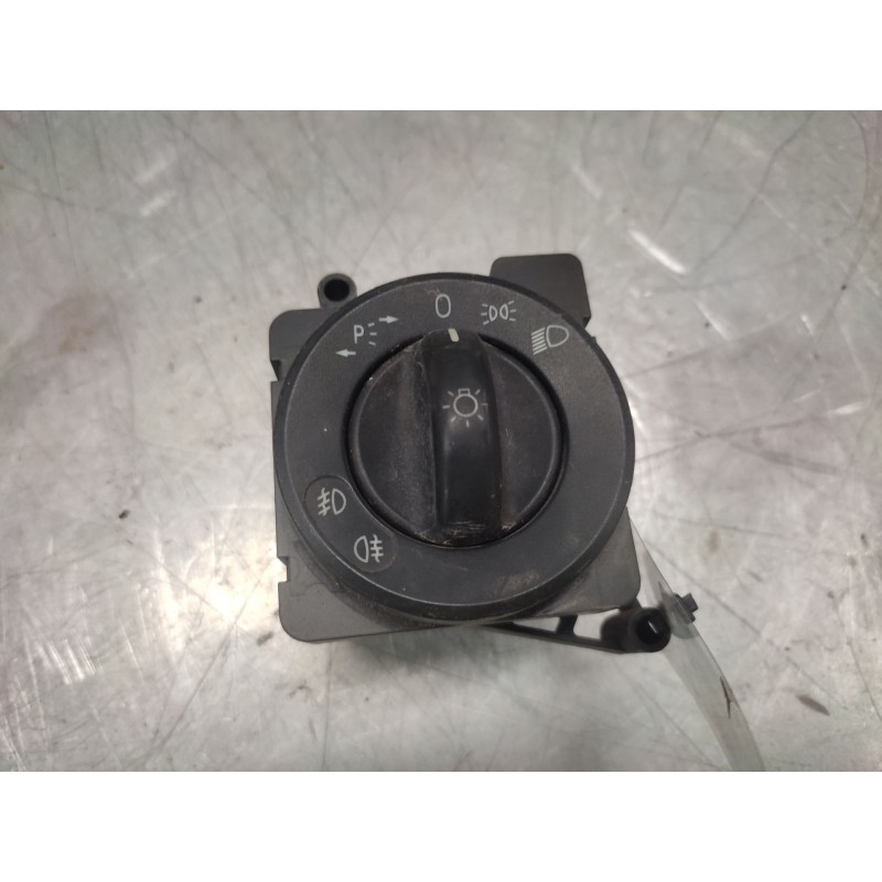 Recambio de mando luces para volkswagen crafter 30-50 furgoneta (2e_) 2.0 tdi referencia OEM IAM 9065450704  