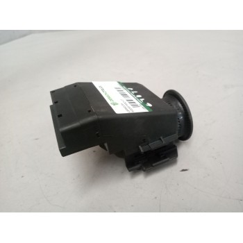 Recambio de cerradura para riocar march 07 referencia OEM IAM A9065456408  3300301701