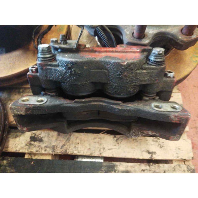 Recambio de pinza freno delantera izquierda para iveco eurocargo tector 3.9 diesel referencia OEM IAM 500352571 225661 - Blanco 2