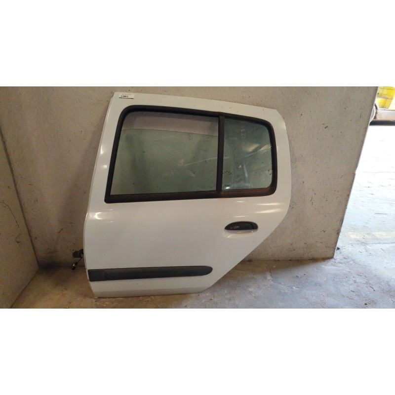 Recambio de puerta trasera izquierda para renault clio ii fase ii (b/cb0) authentique referencia OEM IAM   