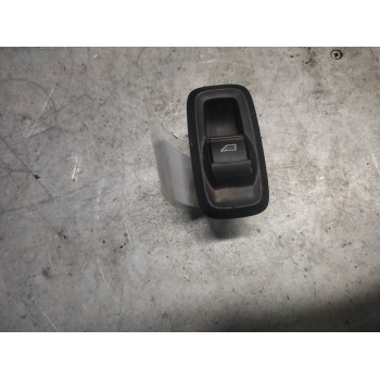 MANDO ELEVALUNAS DELANTERO DERECHO 8A6T14529AA 6 PINS 
