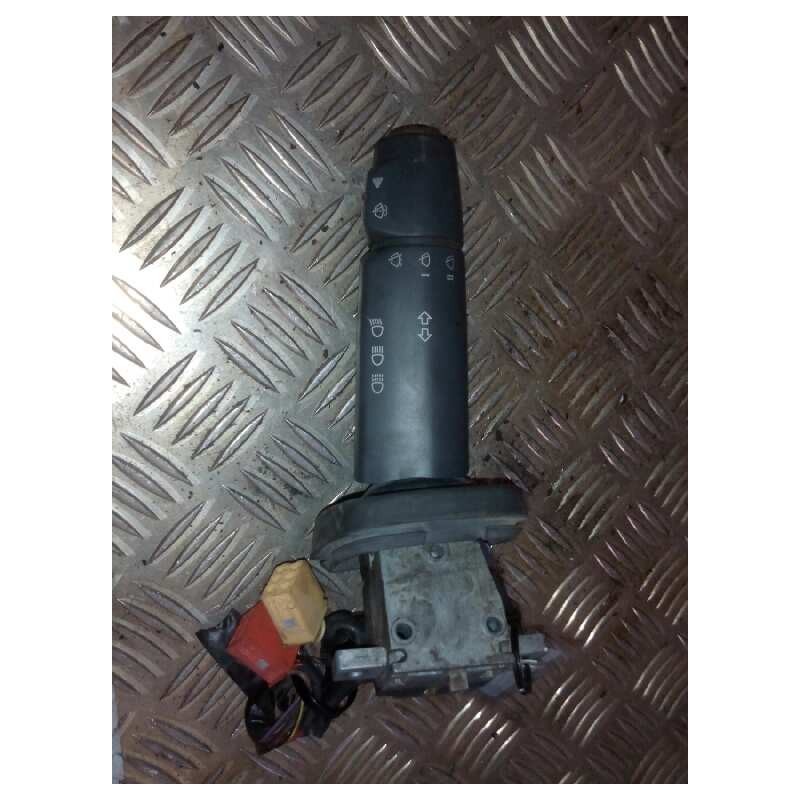 Recambio de mando intermitentes para man tg - a 18.xxx fg / bb   (e3/e4) l referencia OEM IAM 81255090123  
