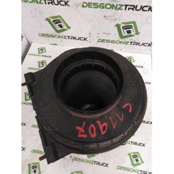 Recambio de filtro aire para renault magnum ab 2005 12.0 diesel referencia OEM IAM   