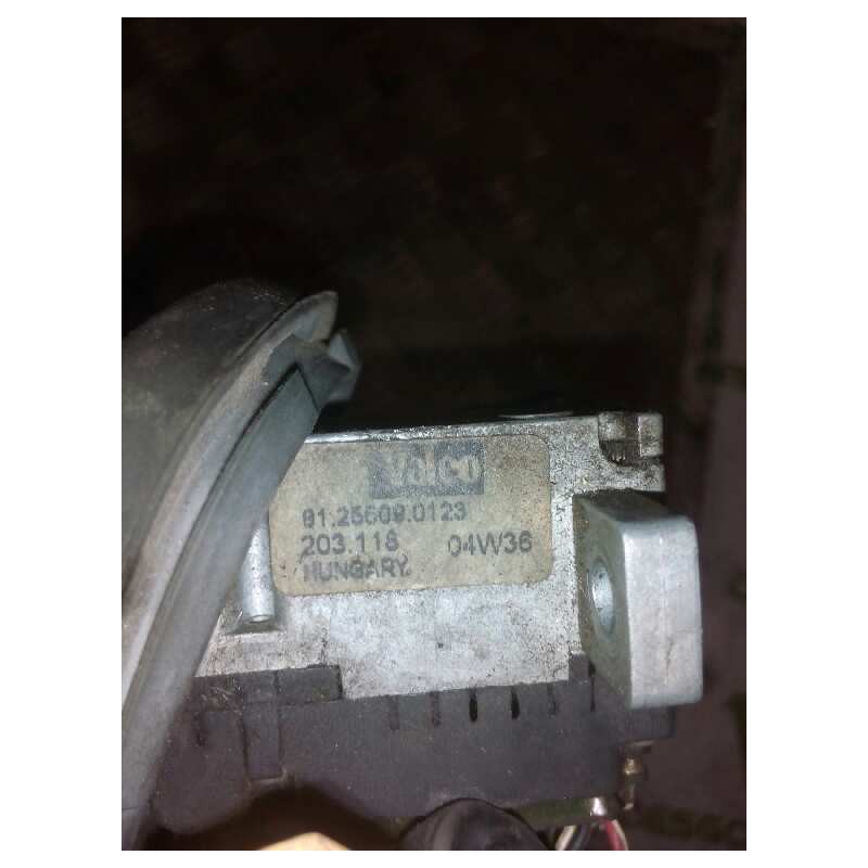 Recambio de mando intermitentes para man tg - a 18.430 fg / bb (e3/e4) l referencia OEM IAM 81255090123 2