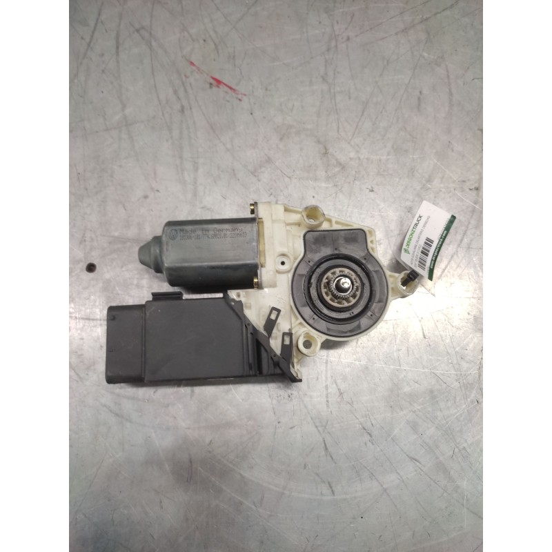 Recambio de motor elevalunas delantero derecho para seat toledo ii (1m2) 1.9 tdi referencia OEM IAM 9776101434203  