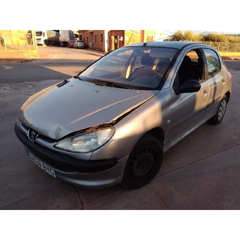 PEUGEOT 206 BERLINA