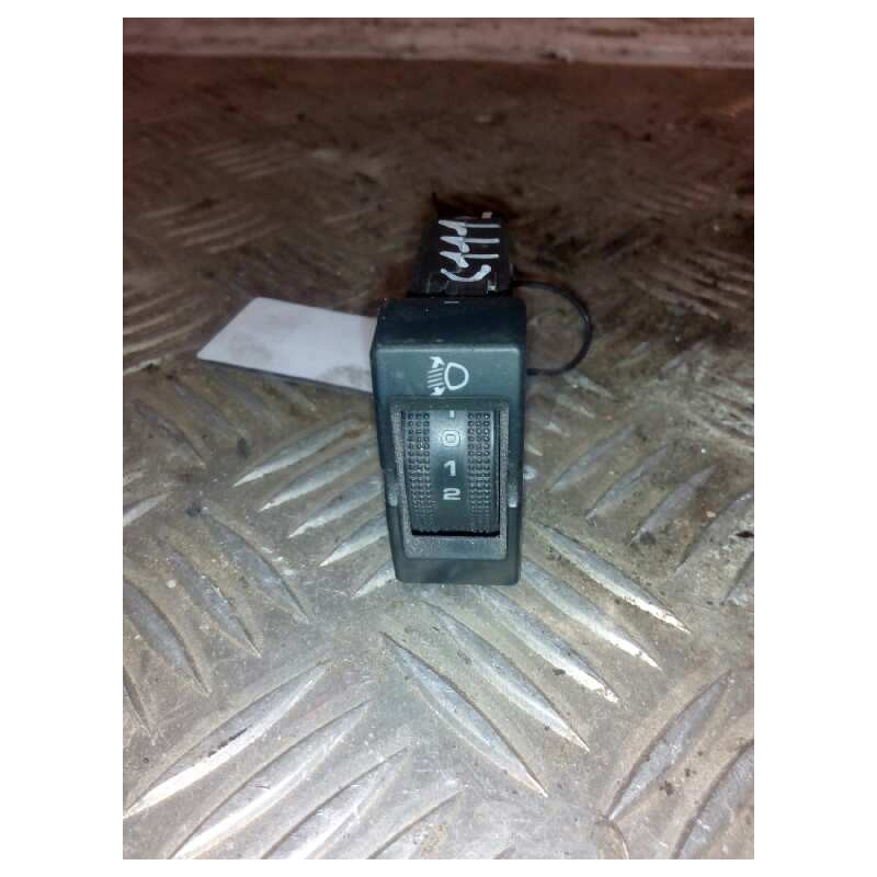 Recambio de mando regulador de faros para man tgx 18.xxx fg / 4x2 bl xl referencia OEM IAM 81259070316  
