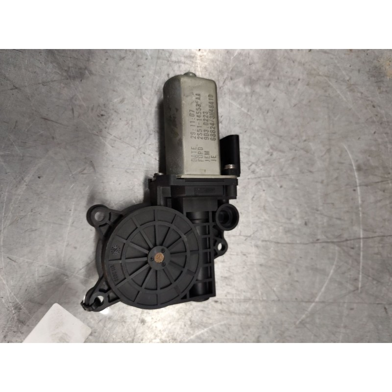 Recambio de motor elevalunas delantero derecho para ford fiesta (cbk) 1.3 cat referencia OEM IAM 2S5114553AA  2 PINS - Blanco 2